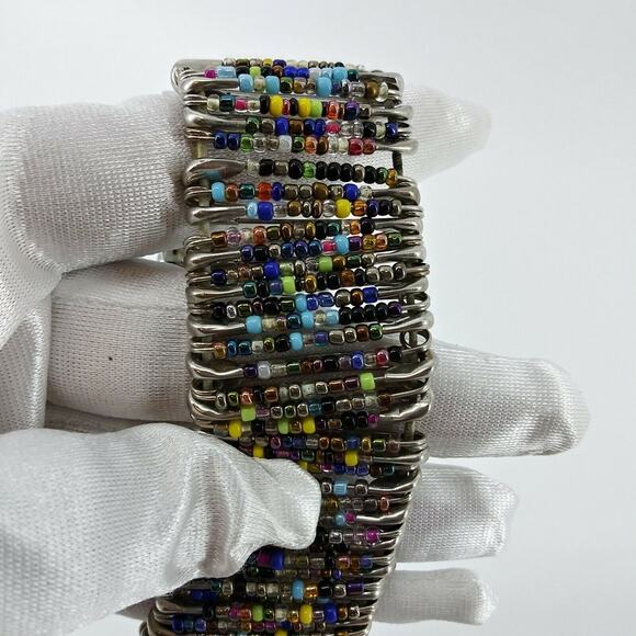 Women's Fashion Wristwatch Made of Safety Pins and Beads Stretchy Bracelet Watch - Picture 12 of 12